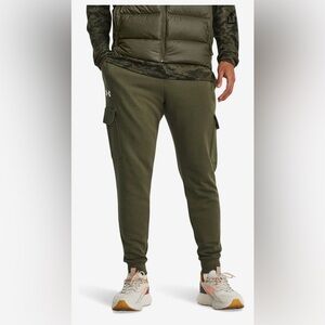 Under Armour NWT Cargo Sweatpants
